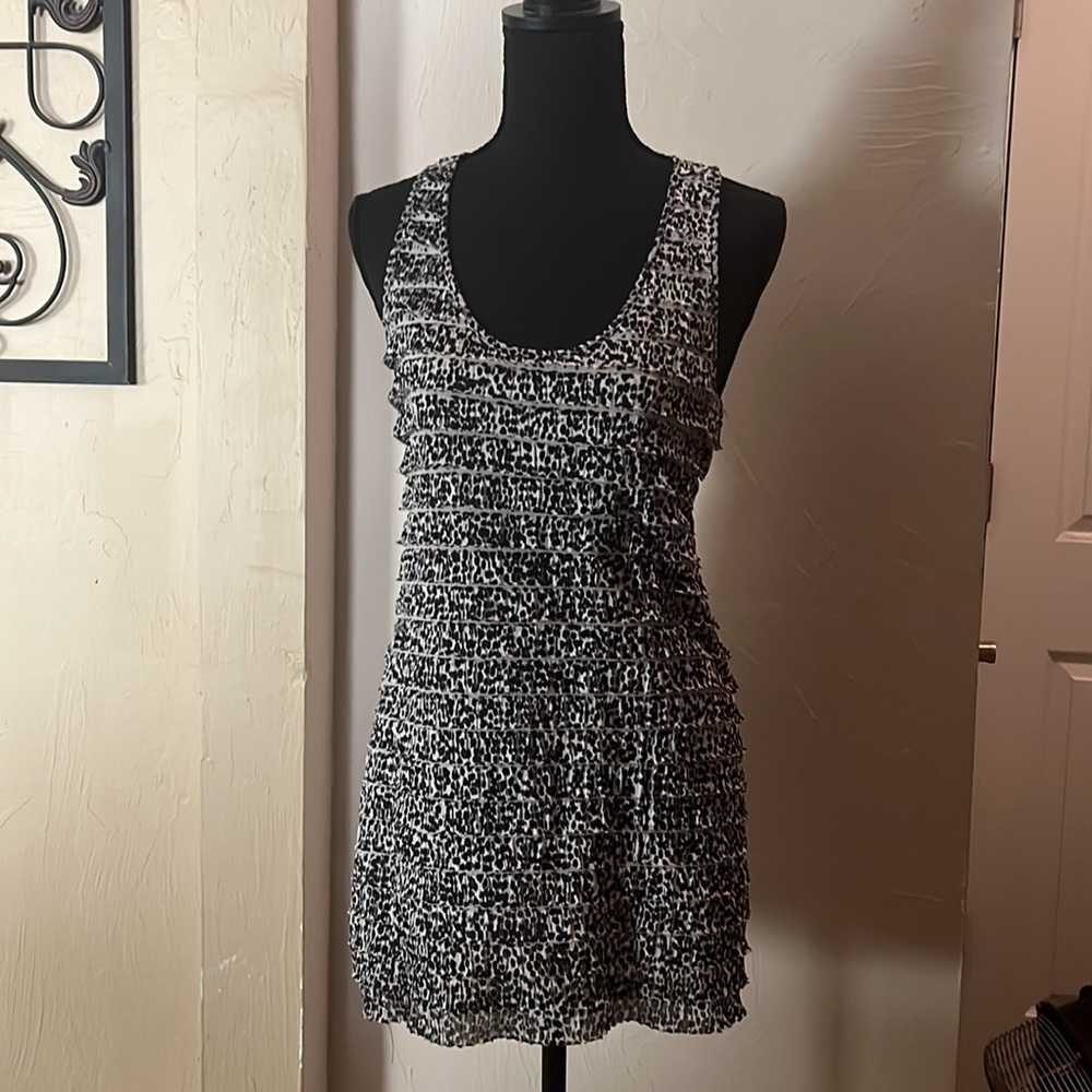 🛍️International Concepts Racer Back Tank Size M